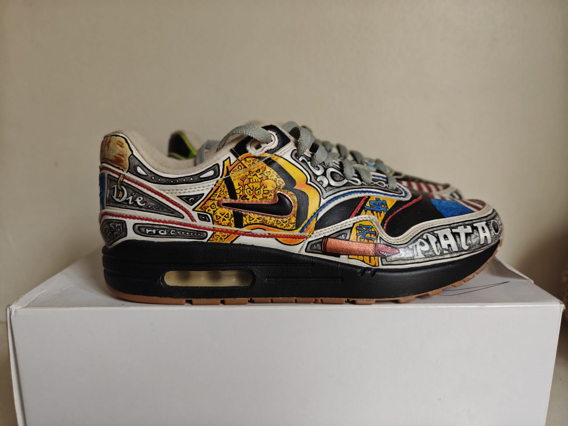 Plata o Plomo — Air Max 1